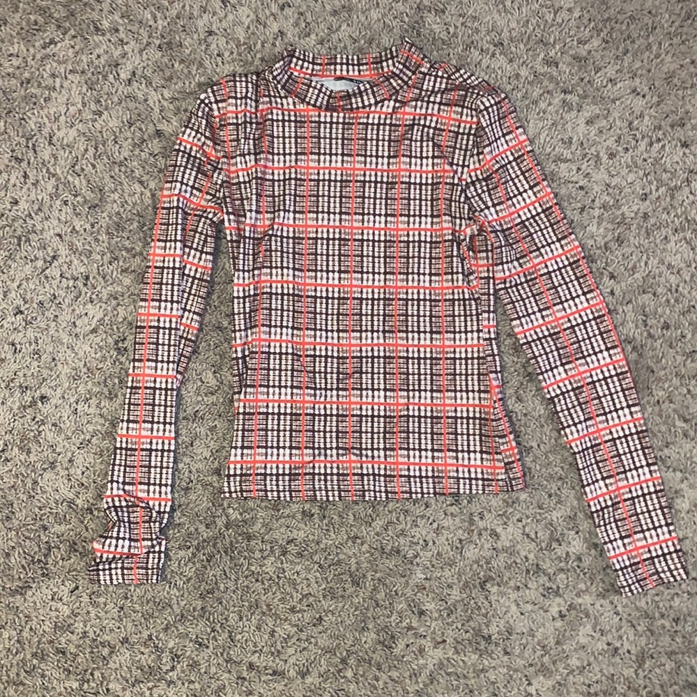 Lightweight fall mock neck shirt!